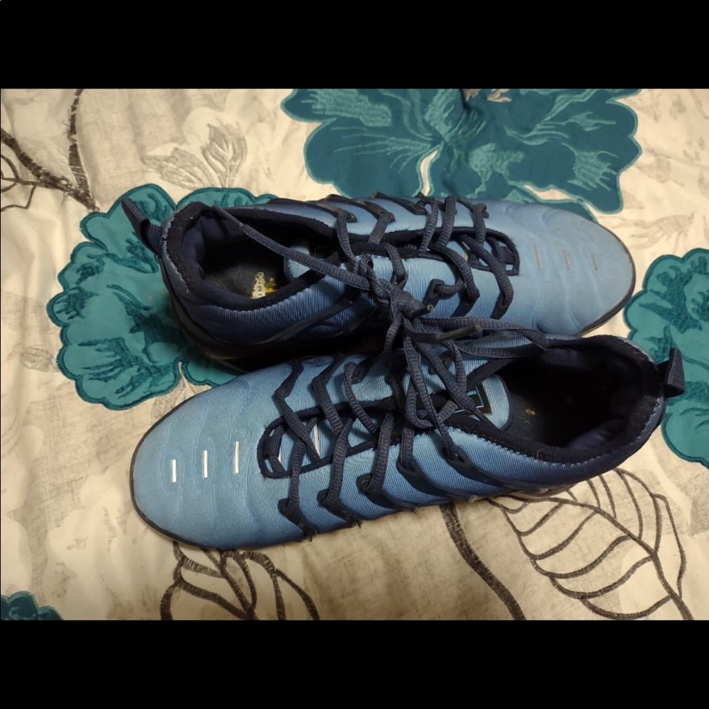 nike size 8.5 shoe
